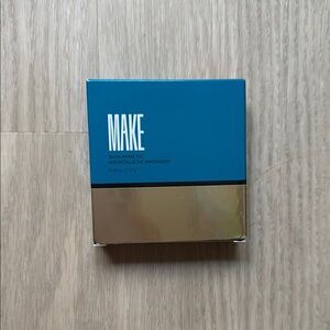 MAKE Beauty Skin Mimetic Microsuede Bronzer in Stellar